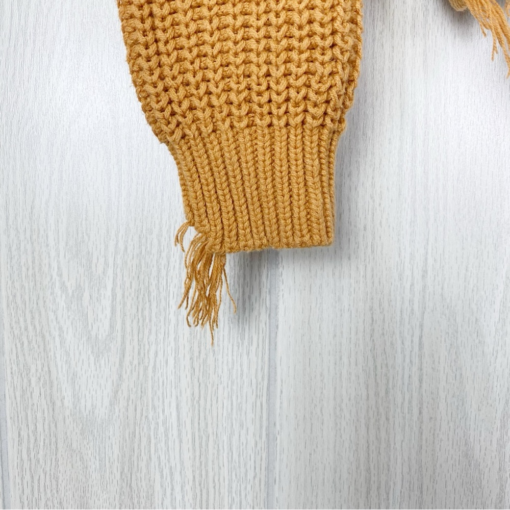 Andree by Unit | Mustard Yellow Knit Frayed V-Neck Pullover Sweater Size Large - Picture 7 of 14